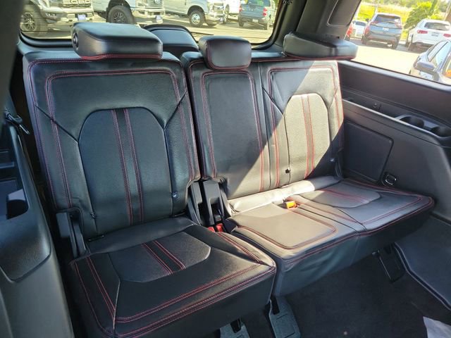 Certified 2022 Ford Expedition Limited image 27