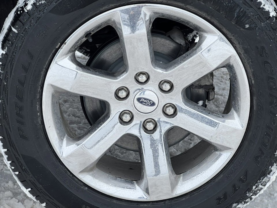 Certified 2023 Ford F150 Lariat w/ Equipment Group 502A High image 17