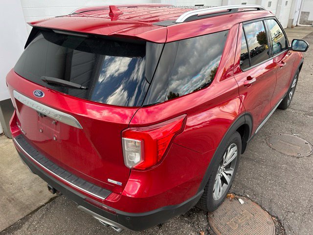 Certified 2020 Ford Explorer Platinum w/ Premium Technology Package AWD/4WD image 5