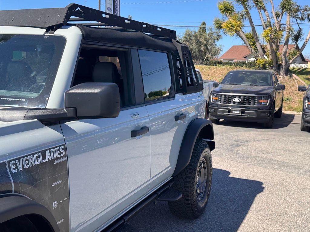 Certified 2023 Ford Bronco Everglades AWD/4WD image 9