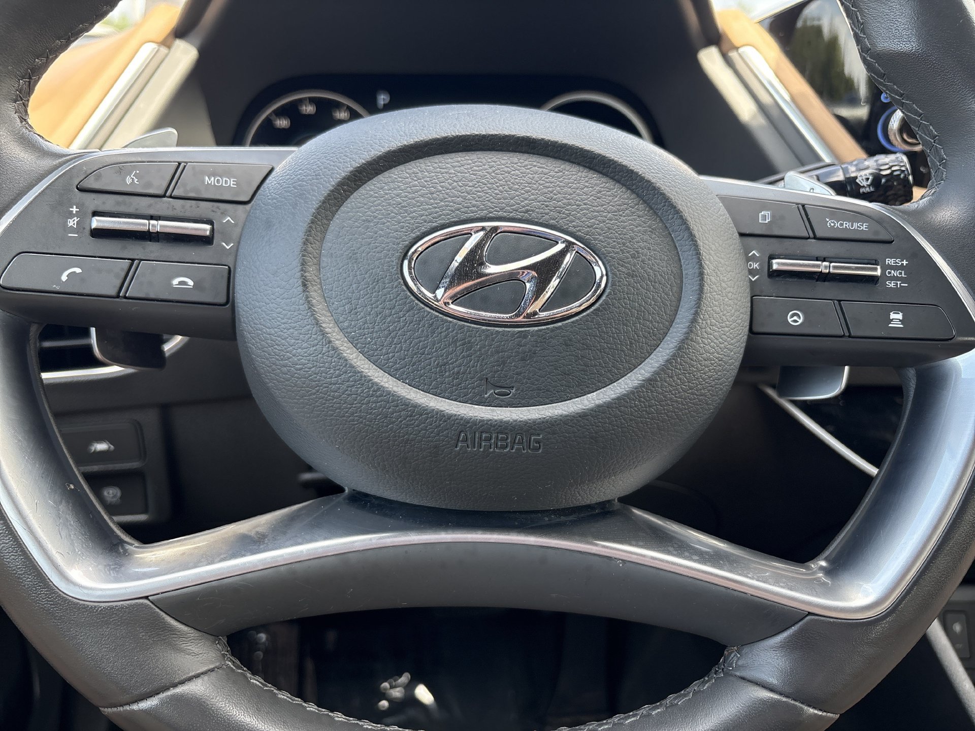 Used 2023 Hyundai Sonata Limited FWD image 9