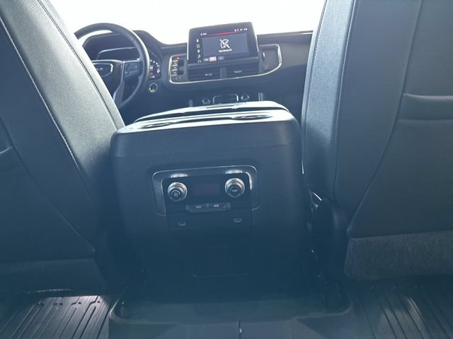 Used 2023 GMC Yukon SLT AWD/4WD image 24