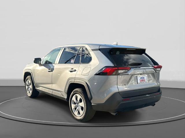 Used 2024 Toyota RAV4 LE image 2