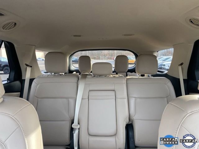 Certified 2022 Ford Explorer XLT w/ Equipment Group 202A image 33
