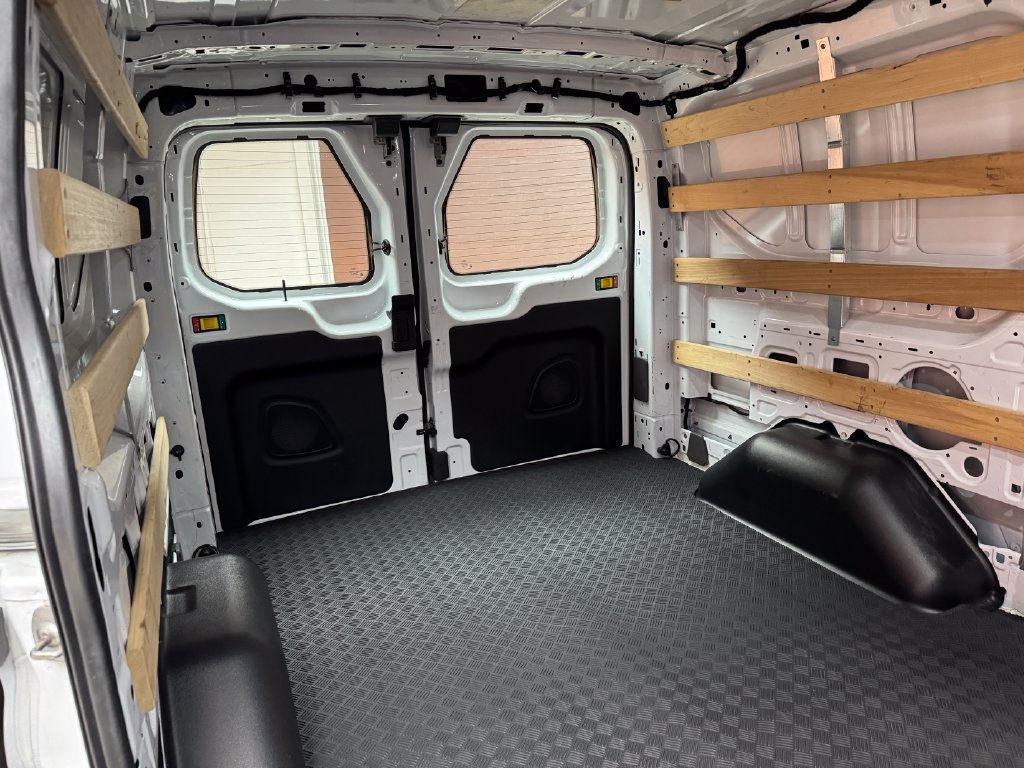 Certified 2025 Ford Transit 250 Low Roof w/ Exterior Upgrade Package RWD image 29
