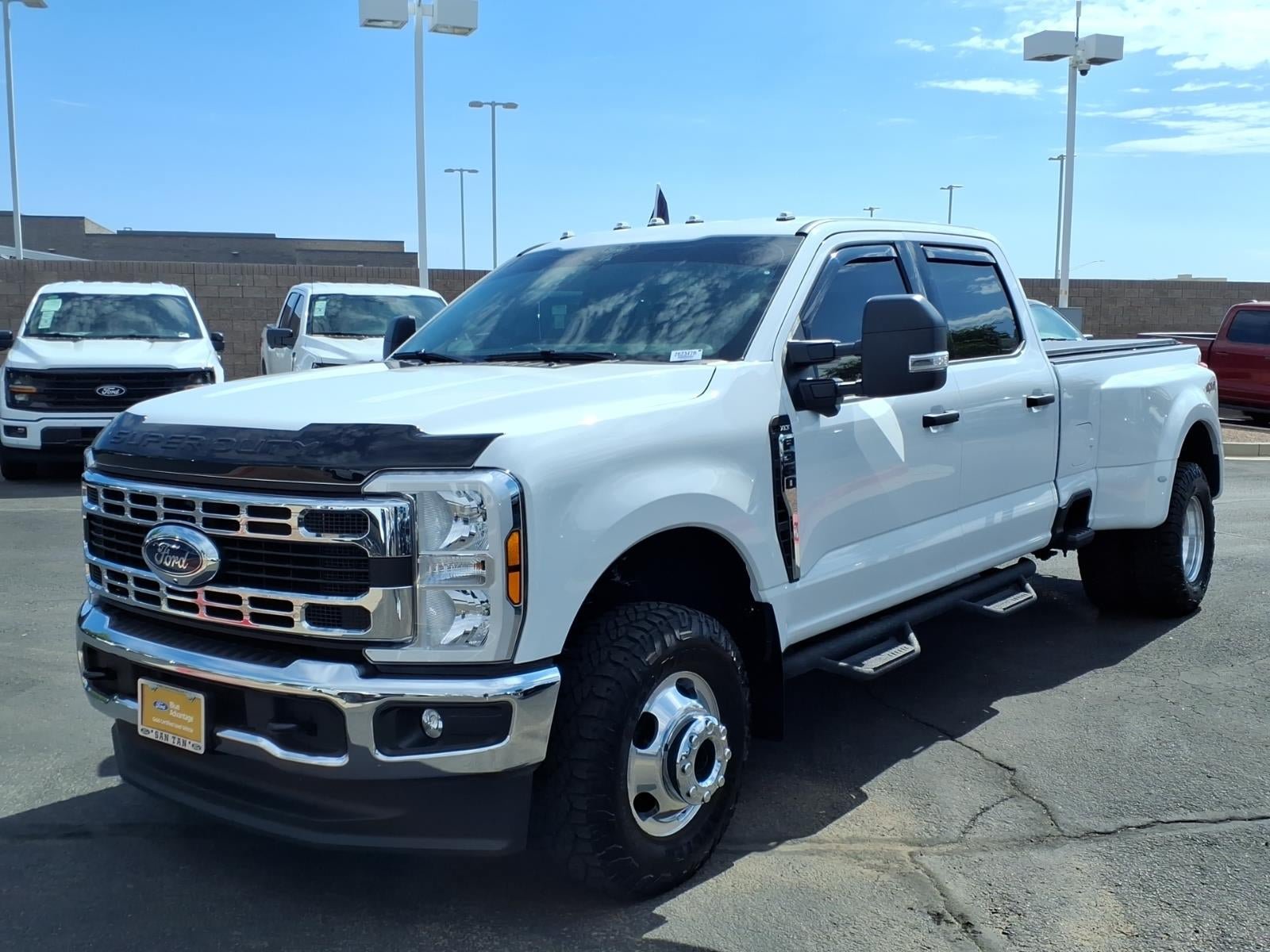 Certified 2025 Ford F350 XLT w/ 360-Degree Camera Package AWD/4WD image 8