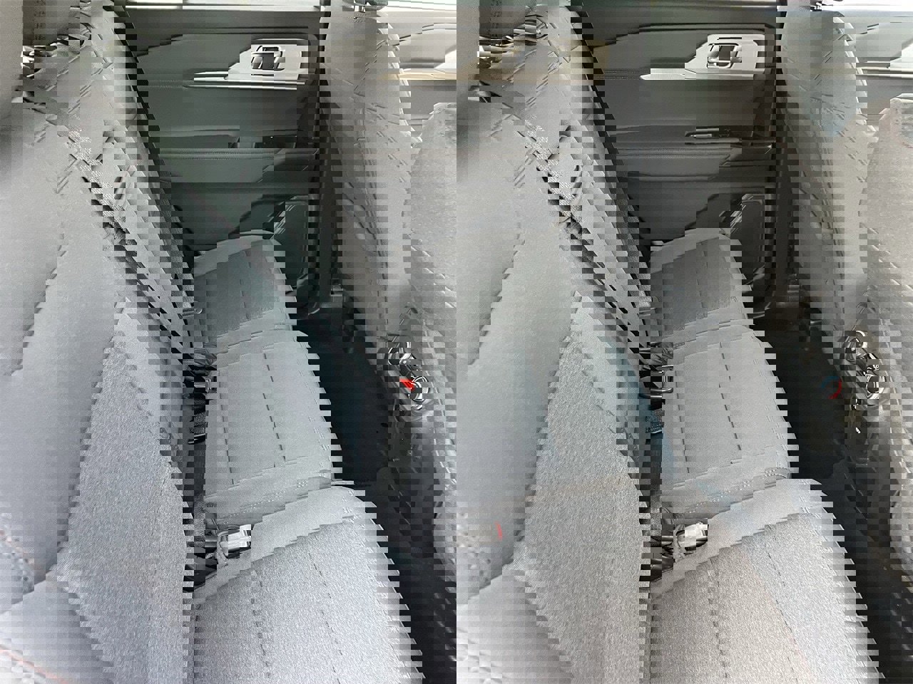 Certified 2025 Ford Explorer Active image 13