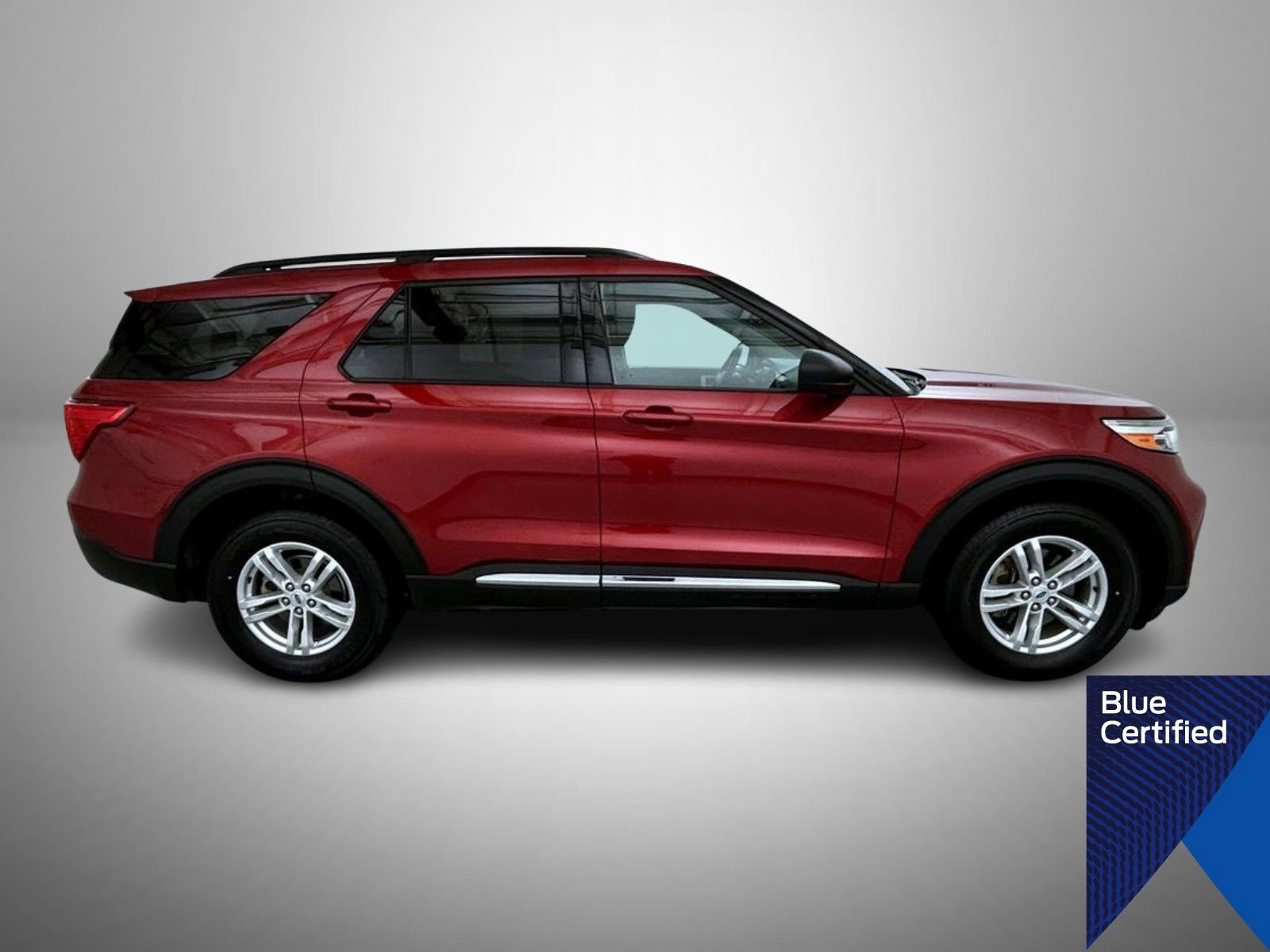 Certified 2021 Ford Explorer XLT image 4