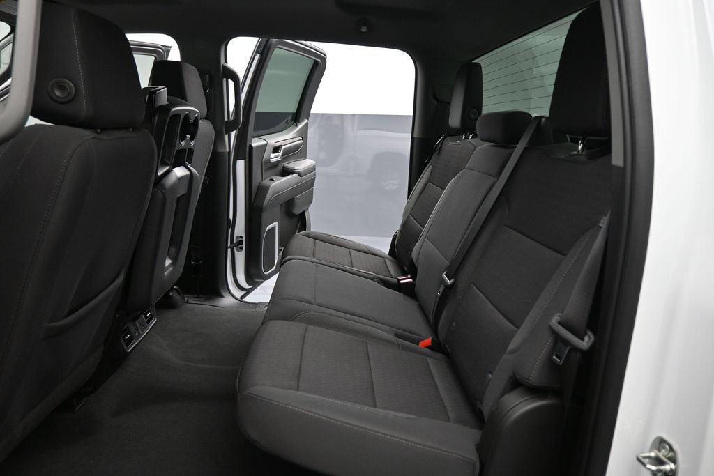 Used 2023 Chevrolet Silverado 1500 LT w/ LPO, Dark Essentials Package AWD/4WD image 15