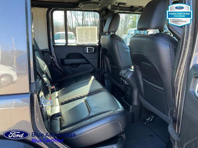 Used 2021 Jeep Wrangler Unlimited Sahara AWD/4WD image 19