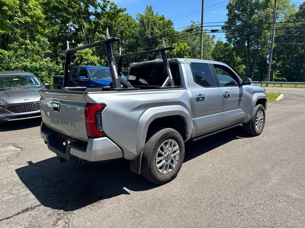 Used 2024 Toyota Tacoma Limited w/ Limited Package (LT) AWD/4WD image 4