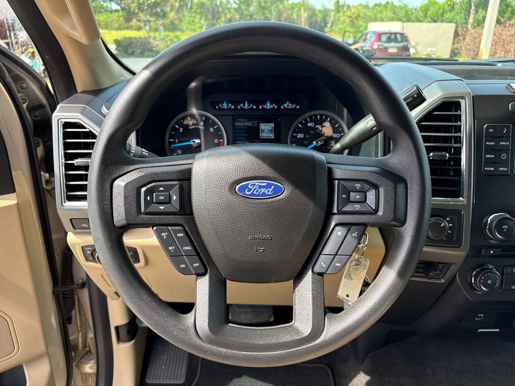 Certified 2018 Ford F250 XLT w/ XLT Value Package AWD/4WD image 16