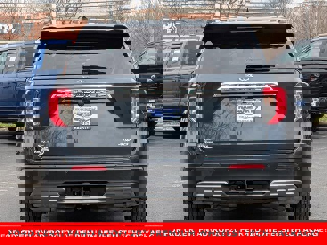 Certified 2024 Ford Explorer XLT w/ Equipment Group 202A image 4