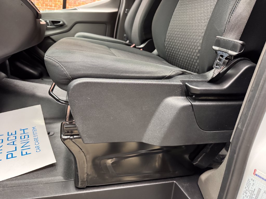 Certified 2025 Ford Transit 250 Low Roof w/ Exterior Upgrade Package RWD image 12