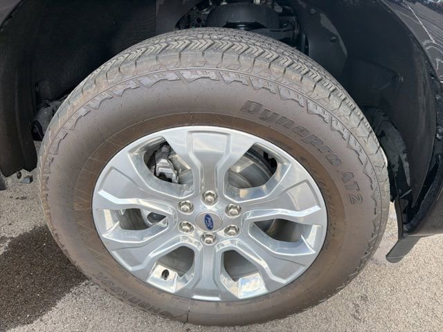 Certified 2022 Ford F150 Platinum w/ Equipment Group 701A High AWD/4WD image 4