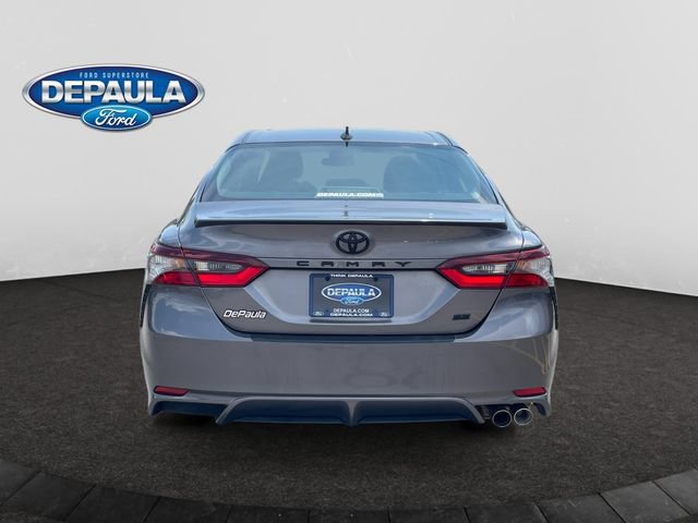 Used 2024 Toyota Camry SE FWD image 5