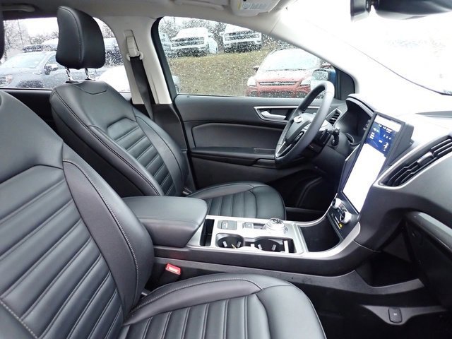 Certified 2024 Ford Edge SEL w/ Convenience Package image 12