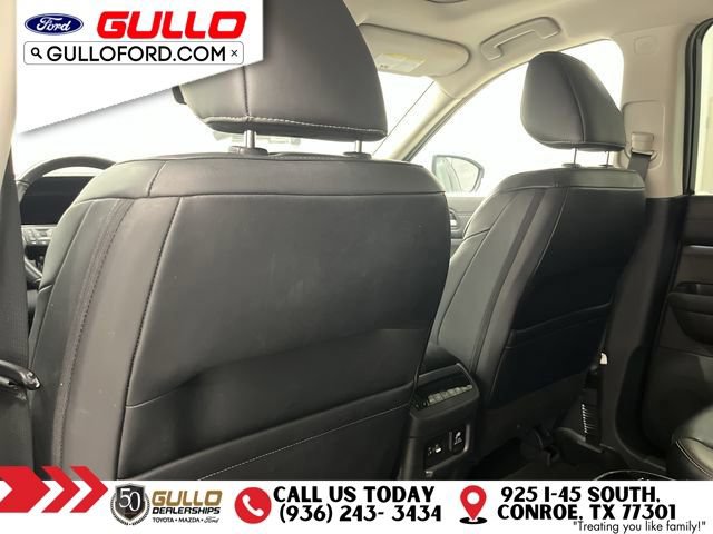 Used 2024 Nissan Pathfinder Platinum FWD image 15