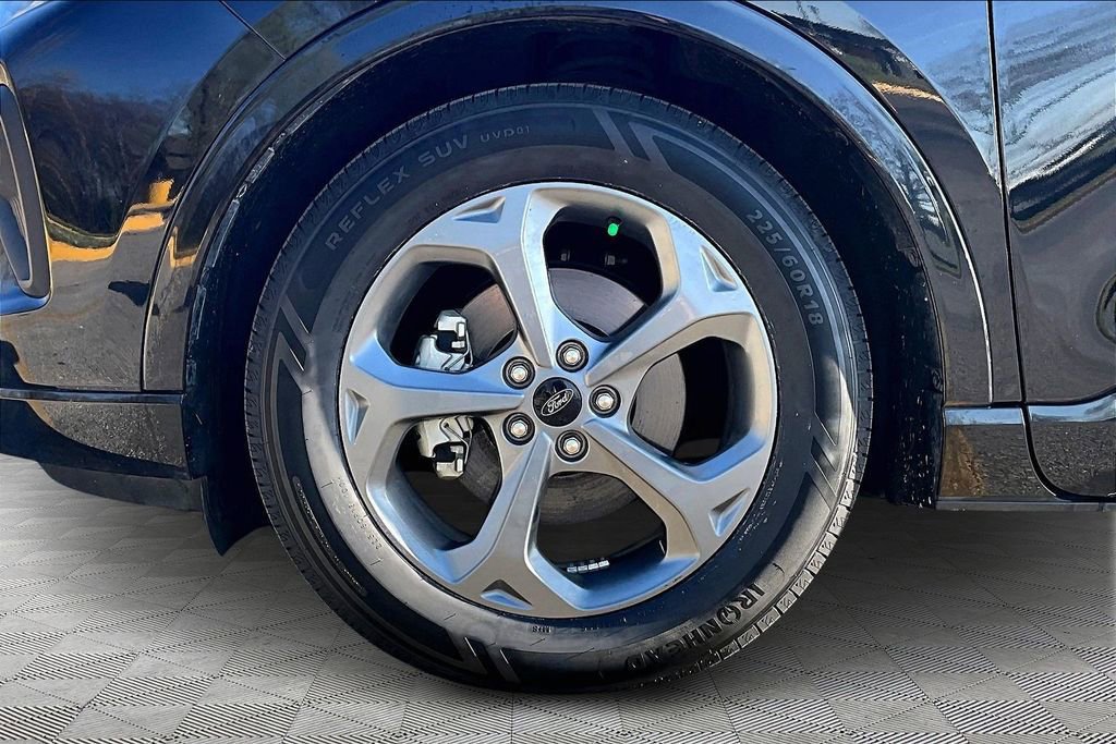 Certified 2023 Ford Escape ST-Line w/ Tech Pack #1 image 10