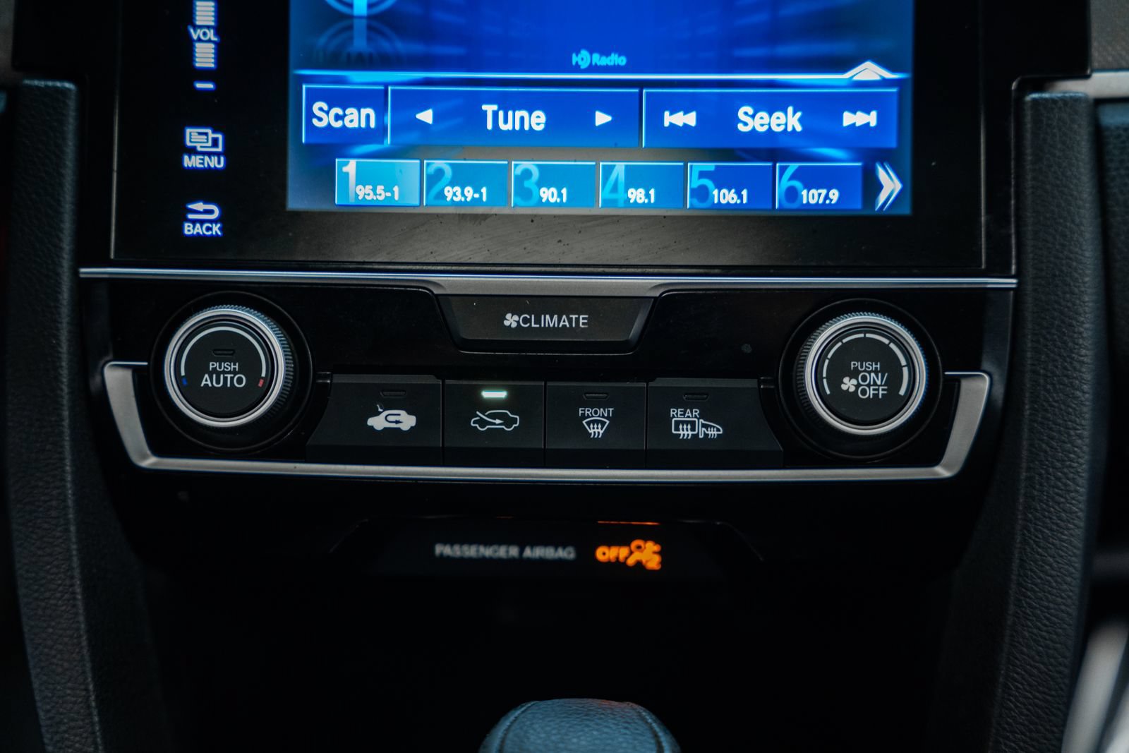 Used 2018 Honda Civic EX image 19