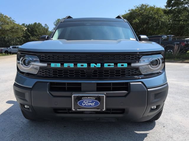 Certified 2025 Ford Bronco Sport Outer Banks w/ Outer Banks Tech Package+ AWD/4WD image 11