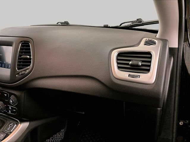 Used 2021 Jeep Compass Latitude w/ Convenience Group AWD/4WD image 15