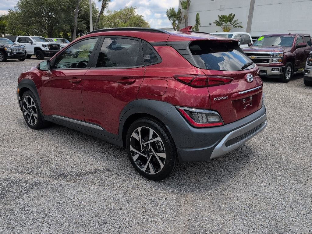 Used 2023 Hyundai Kona Limited FWD image 5