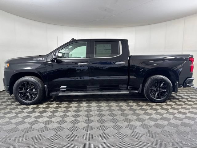 Used 2022 Chevrolet Silverado 1500 High Country w/ Technology Package AWD/4WD image 7