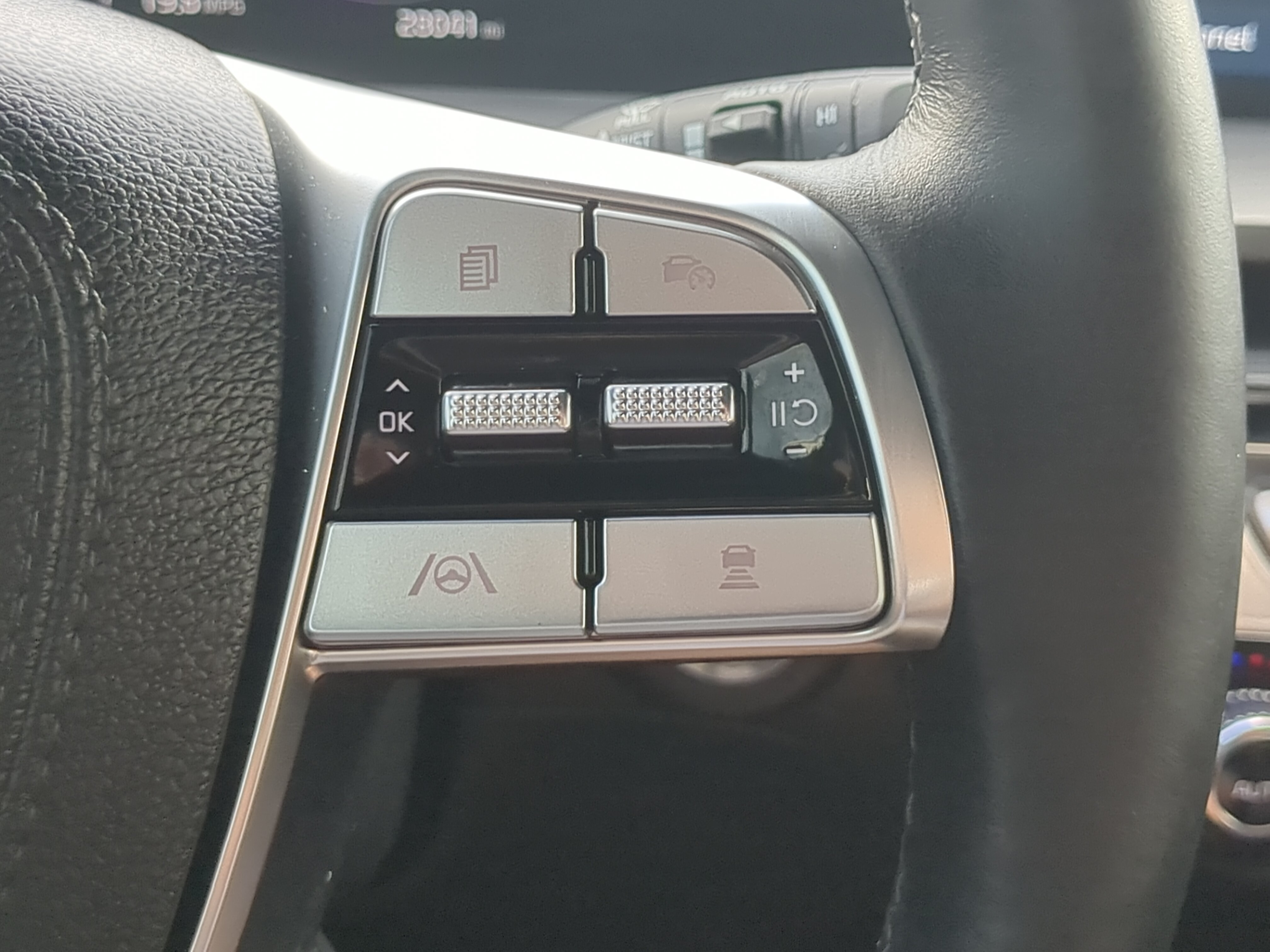 Used 2024 Kia Telluride SX Prestige X-Line AWD/4WD image 25