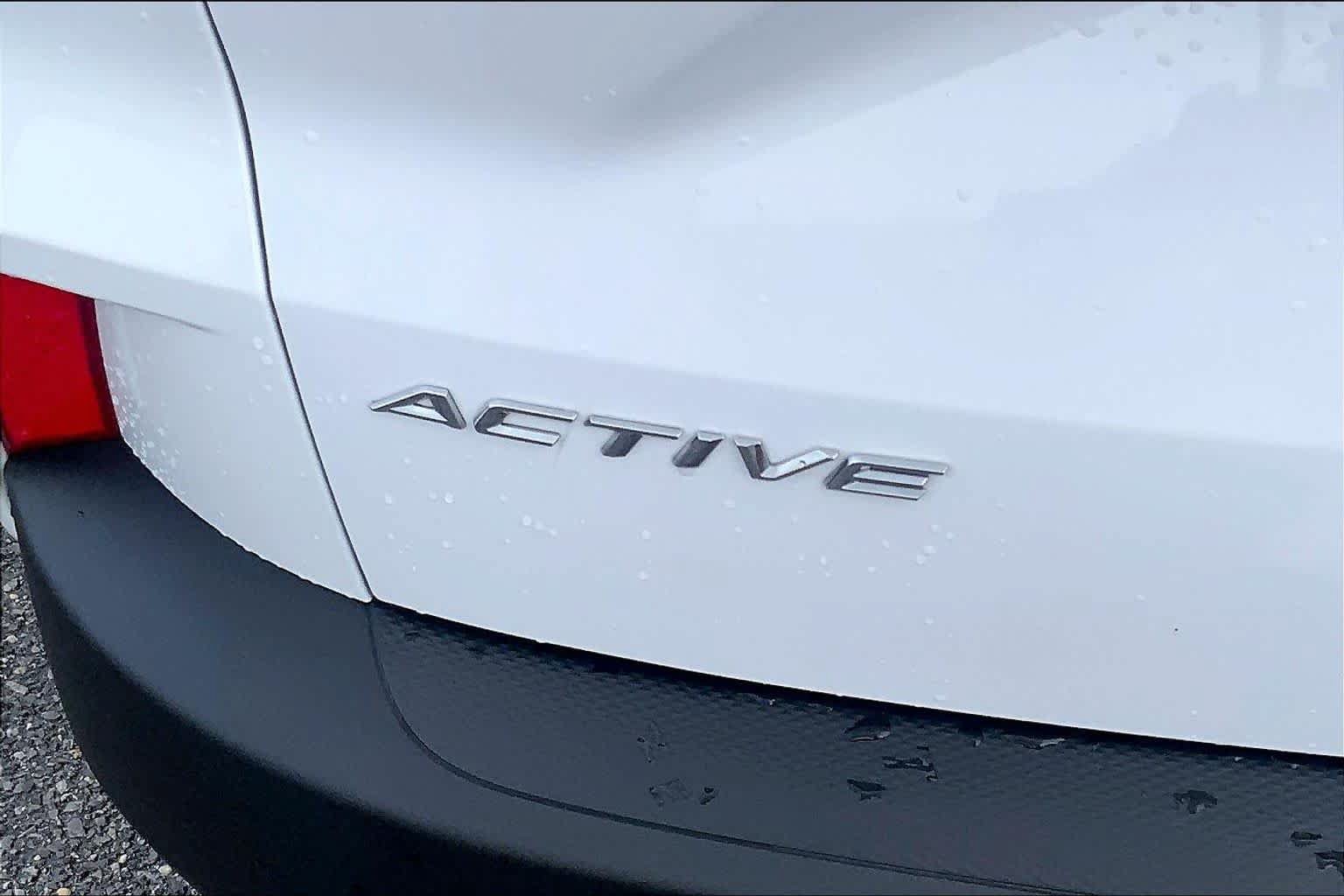 Certified 2025 Ford Escape Active FWD image 10