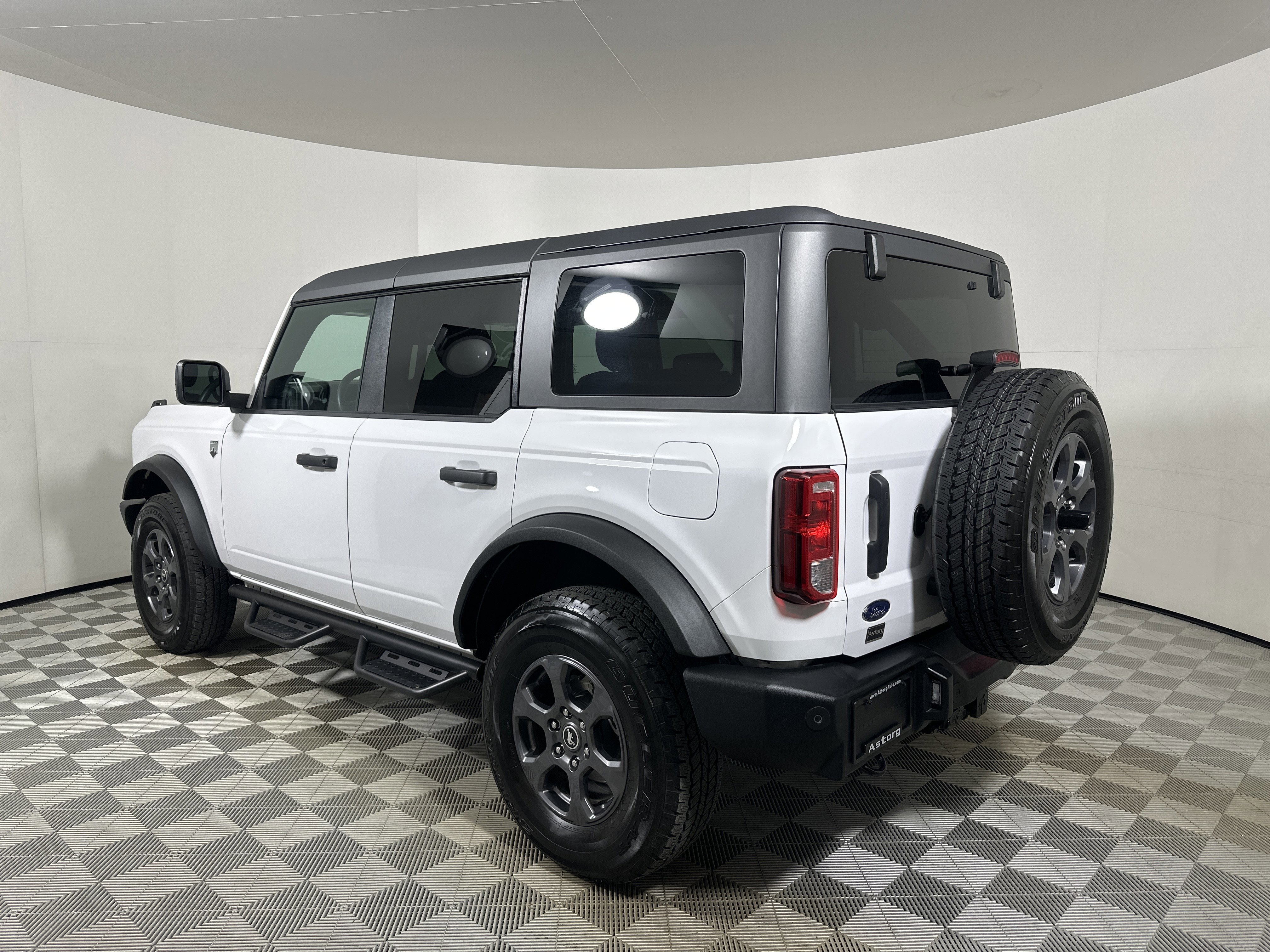 Certified 2024 Ford Bronco Big Bend AWD/4WD image 3