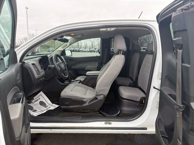 Used 2017 Chevrolet Colorado W/T image 13