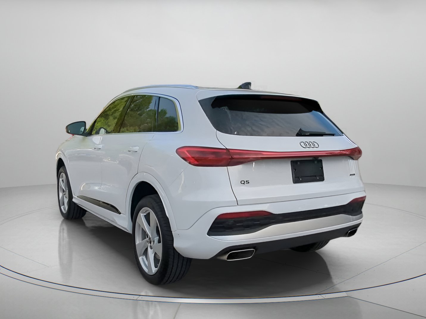 Used 2025 Audi Q5 Premium Plus AWD/4WD image 21