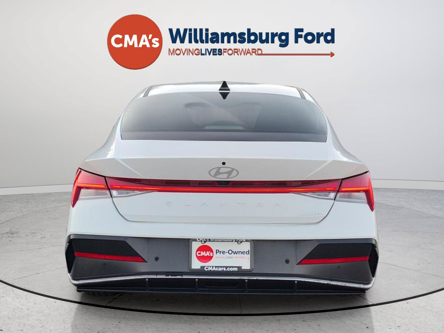 Used 2024 Hyundai Elantra Limited FWD image 4