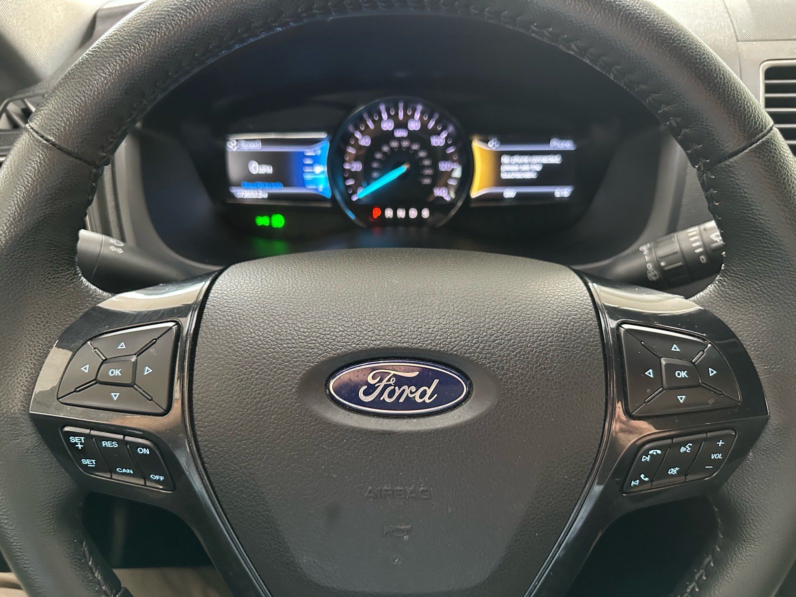 Certified 2019 Ford Explorer XLT w/ Equipment Group 201A FWD image 27