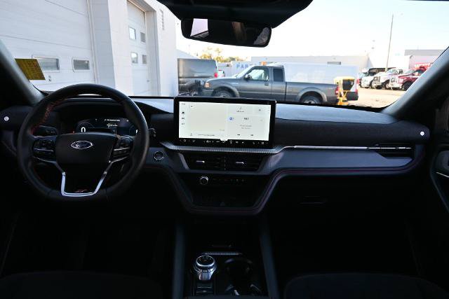 Certified 2025 Ford Explorer ST AWD/4WD image 31