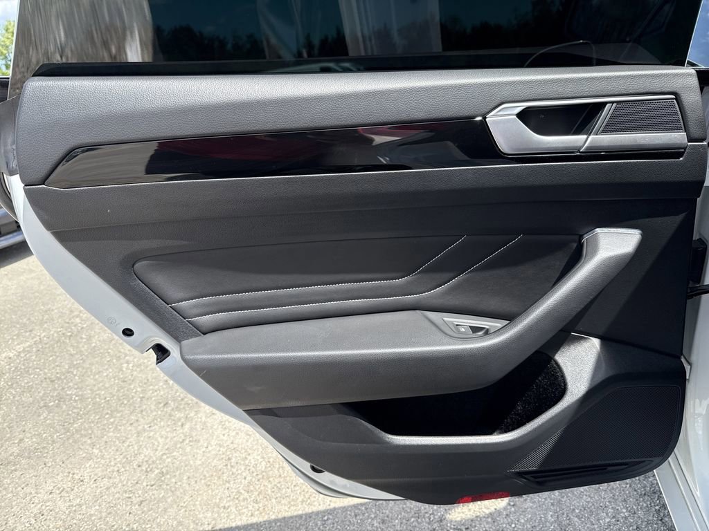 Used 2022 Volkswagen Arteon SE image 21