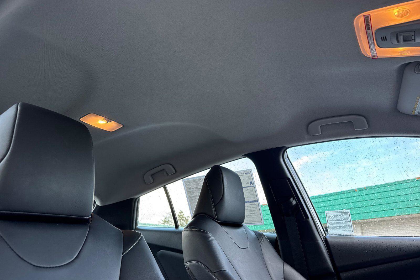 Used 2022 Toyota Prius Prime Limited image 14