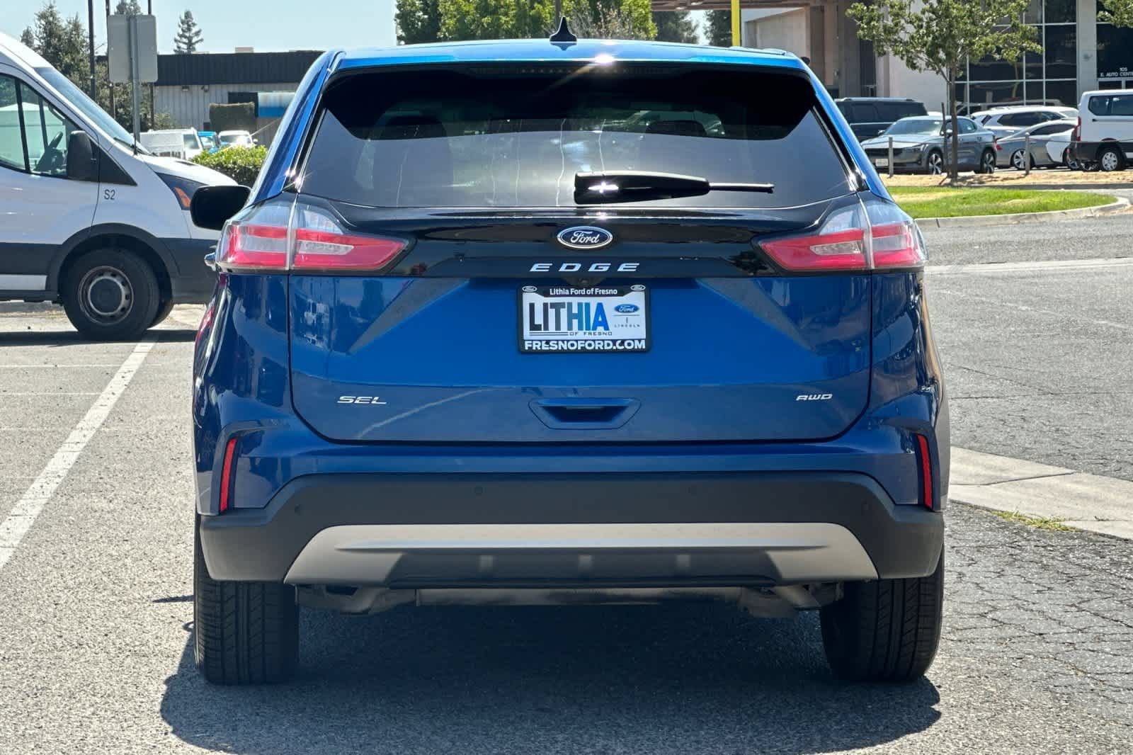 Certified 2024 Ford Edge SEL AWD/4WD image 8