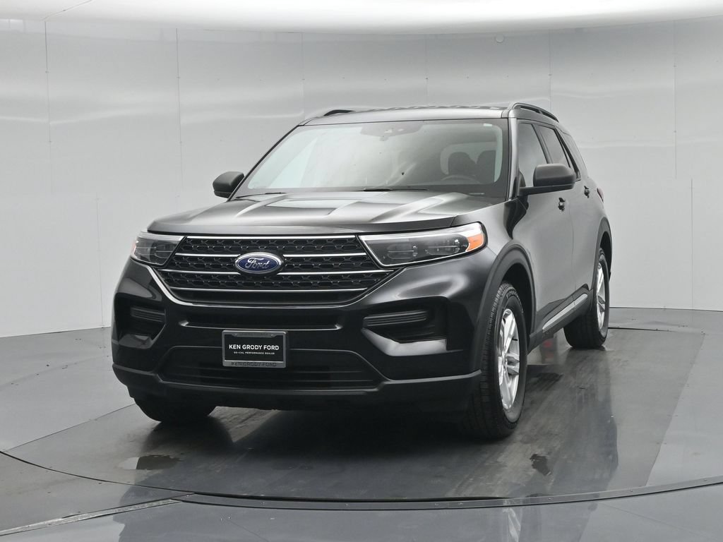 Certified 2024 Ford Explorer XLT RWD image 52