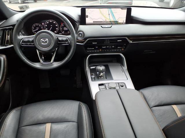 Used 2024 MAZDA CX-90 3.3 Turbo w/ Premium Plus Pkg image 10