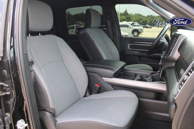 Used 2024 RAM 2500 Big Horn w/ Protection Group AWD/4WD image 10