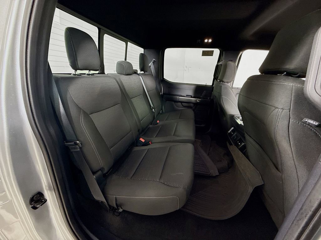 Certified 2022 Ford F150 XLT w/ Equipment Group 302A High image 27