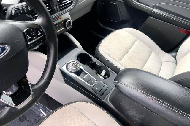 Certified 2024 Ford Escape Active FWD image 17
