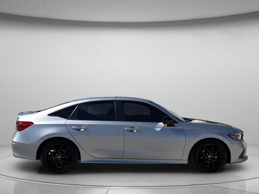 Used 2024 Honda Civic Sport image 2