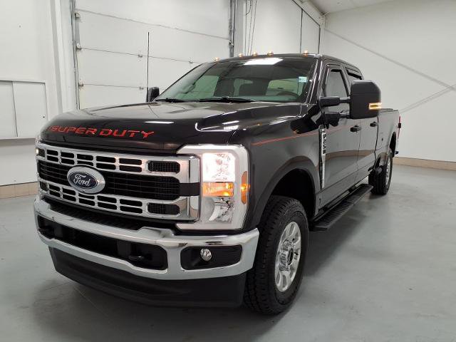 Certified 2024 Ford F250 XLT w/ 360-Degree Camera Package AWD/4WD image 7