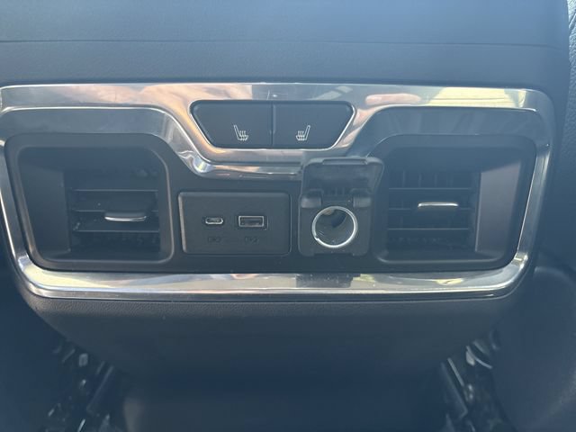 Used 2019 GMC Sierra 1500 Denali w/ Driver Alert Package II AWD/4WD image 16