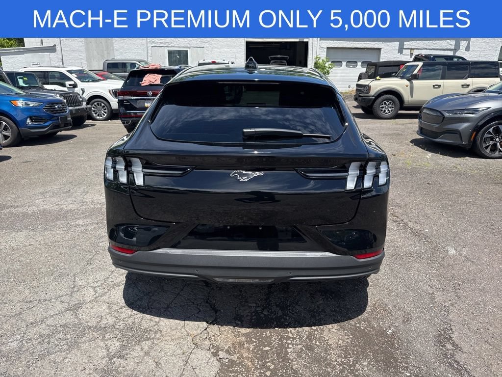 Certified 2025 Ford Mustang Mach-E Premium AWD/4WD image 6