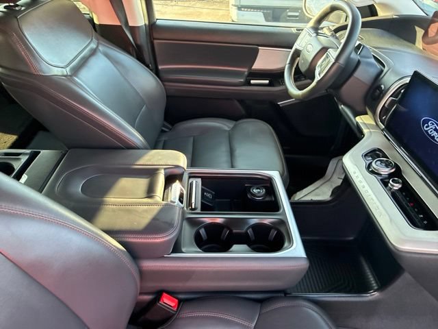 Certified 2025 Ford Expedition Active AWD/4WD image 58