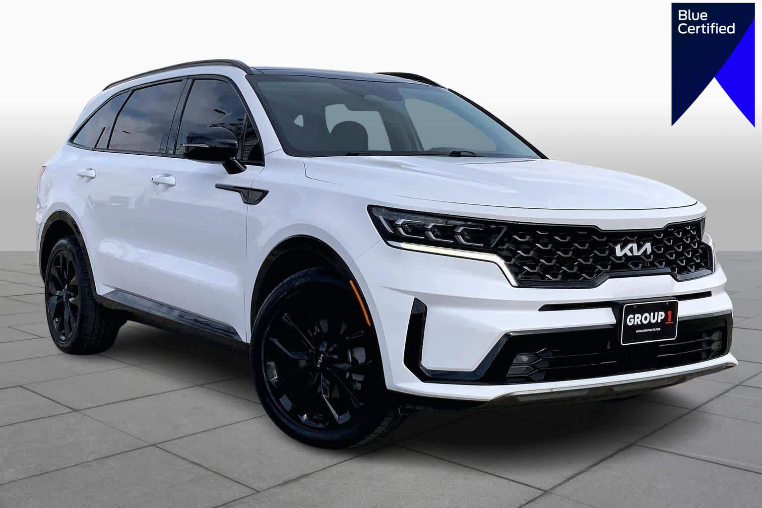 Used 2023 Kia Sorento SX